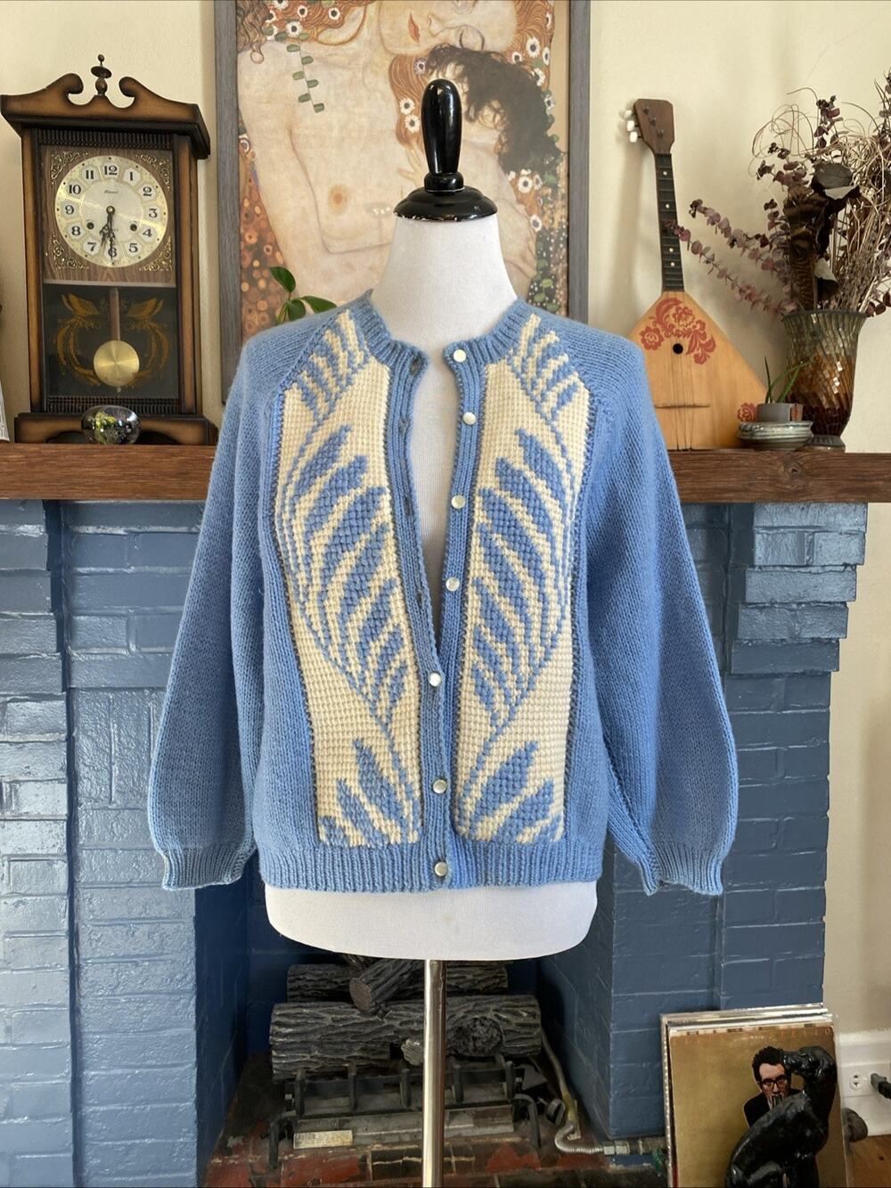 Vintage Hand Knit M/L Cardigan Button Sweater 100% Wool Wheat Print
